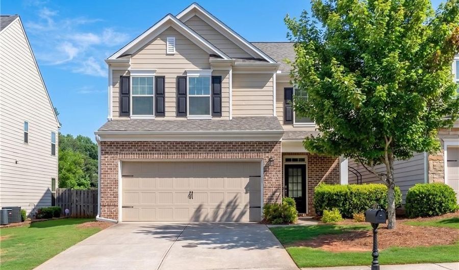 4920 Breezewood Cir, Alpharetta, GA 30004 - 3 Beds, 3 Bath