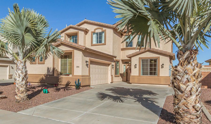 29724 W WHITTON Ave, Buckeye, AZ 85396 - 5 Beds, 3 Bath