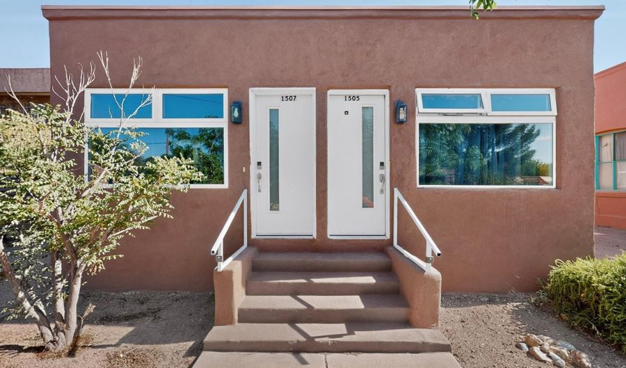 1505 1507 1/2 Marble Ave NW, Albuquerque, NM 87104 - 2 Beds, 2 Bath