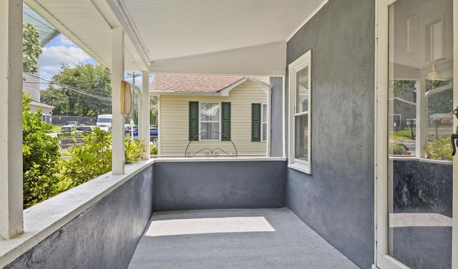 211 JANWALL St, Annapolis, MD 21403 - 3 Beds, 2 Bath