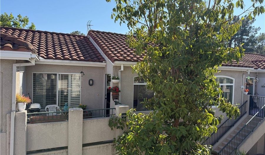 225 Cinnamon Teal, Aliso Viejo, CA 92656 - 1 Beds, 1 Bath