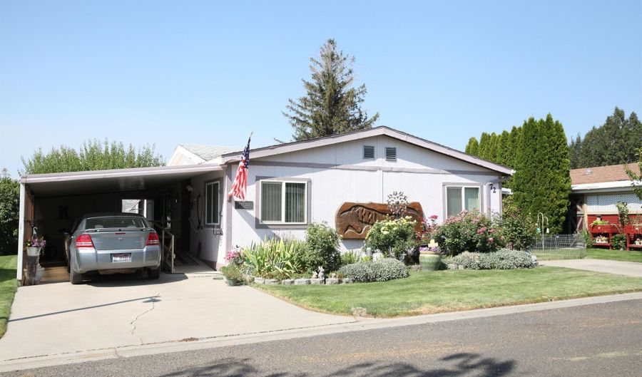 910 Moonglow Rd Space #72, Buhl, ID 83316 - 3 Beds, 2 Bath