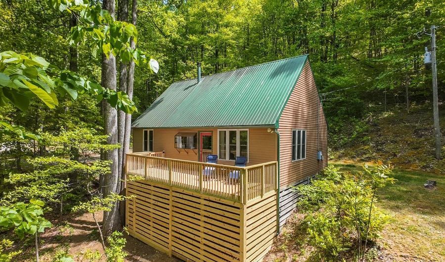 270 Little Cabin Rd, Amherst, VA 24521 - 2 Beds, 2 Bath