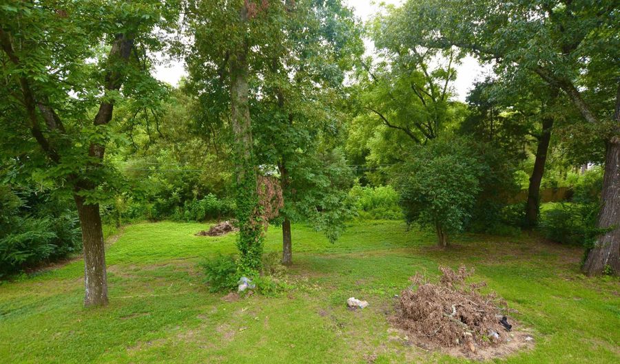 326 W 41ST St, Anniston, AL 36206 - 3 Beds, 1 Bath