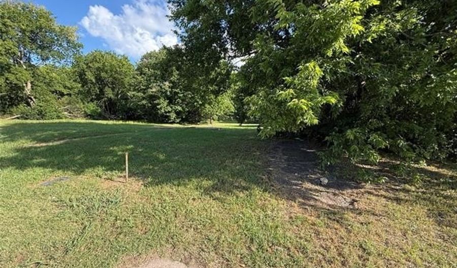 1000 9th NE, Ardmore, OK 73401 - 0 Beds, 0 Bath