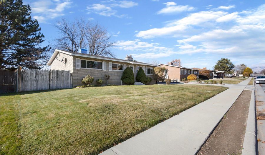 641 N 350 W, American Fork, UT 84003 - 5 Beds, 3 Bath