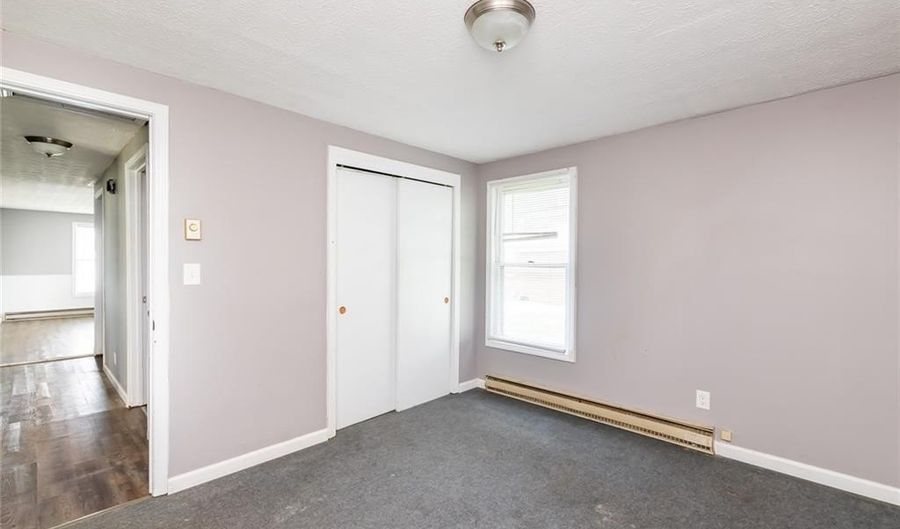 650 W Green St, Scottsburg, IN 47170 - 2 Beds, 1 Bath