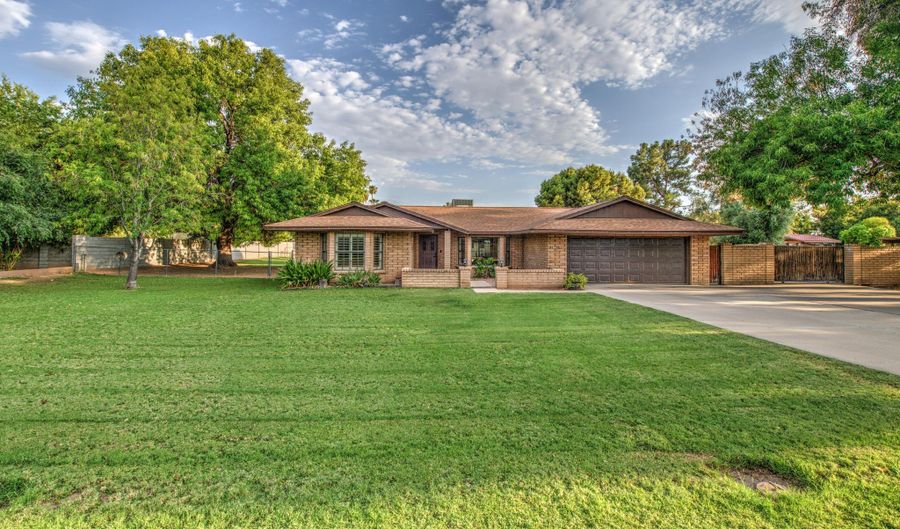 10517 W EARLL Dr, Avondale, AZ 85392 - 3 Beds, 2 Bath