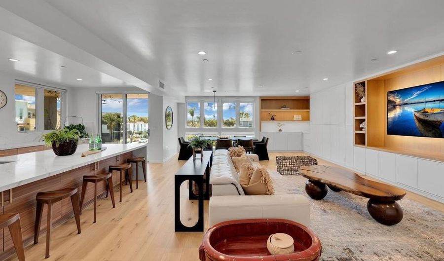 3097 Madison St 301, Carlsbad, CA 92008 - 3 Beds, 2 Bath