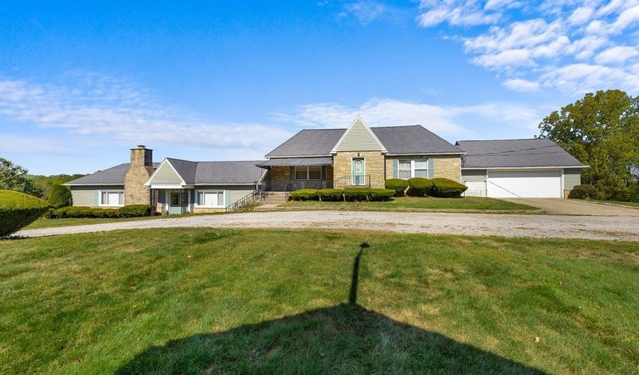 820 Co Rd 30-A, Ashland, OH 44805 - 8 Beds, 7 Bath