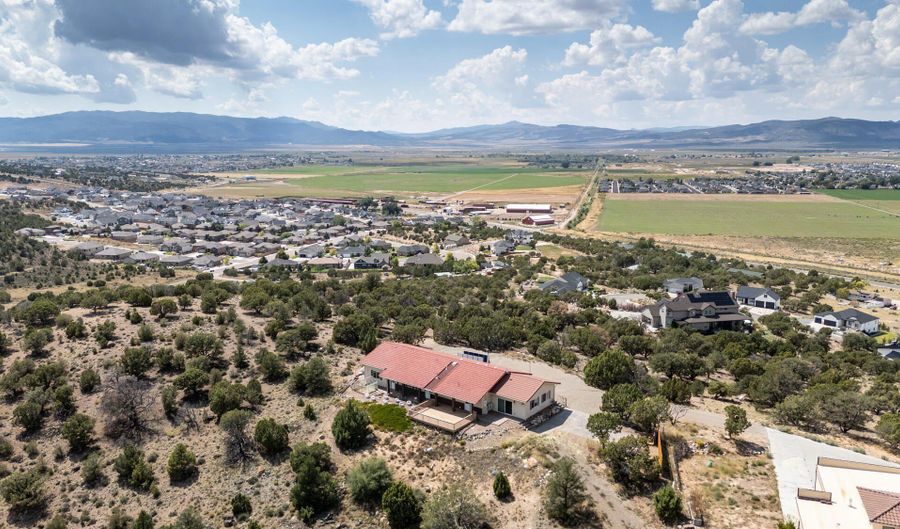 170 S Kingsbury Dr, Cedar City, UT 84720 - 2 Beds, 2 Bath