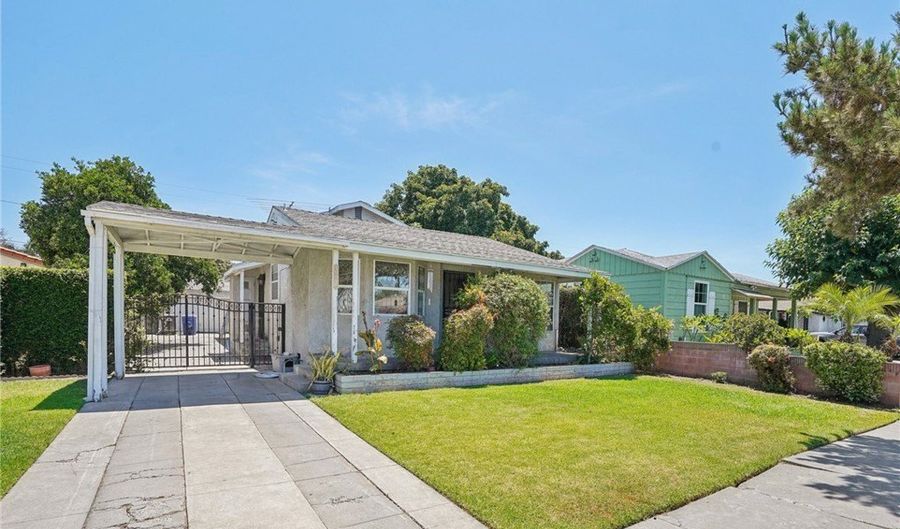 10018 San Vincente Ave, South Gate, CA 90280 - 4 Beds, 3 Bath