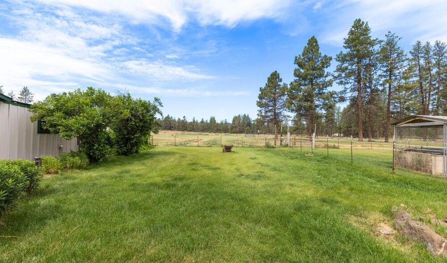 5536 Seagull Dr, Bonanza, OR 97623 - 2 Beds, 2 Bath