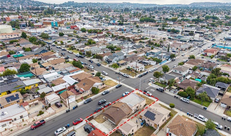 407 S Vancouver Ave, Los Angeles, CA 90022 - 4 Beds, 2 Bath