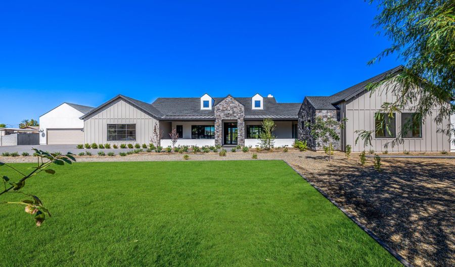 23817 S 148TH St, Chandler, AZ 85249 - 5 Beds, 7 Bath