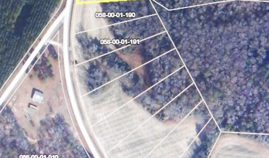 01 Salem Rd, Bennettsville, SC 29512 - 0 Beds, 0 Bath