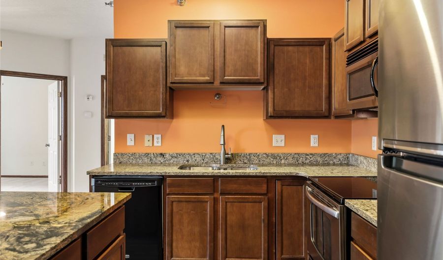 1835 SW White Birch Cir 15, Ankeny, IA 50023 - 2 Beds, 2 Bath