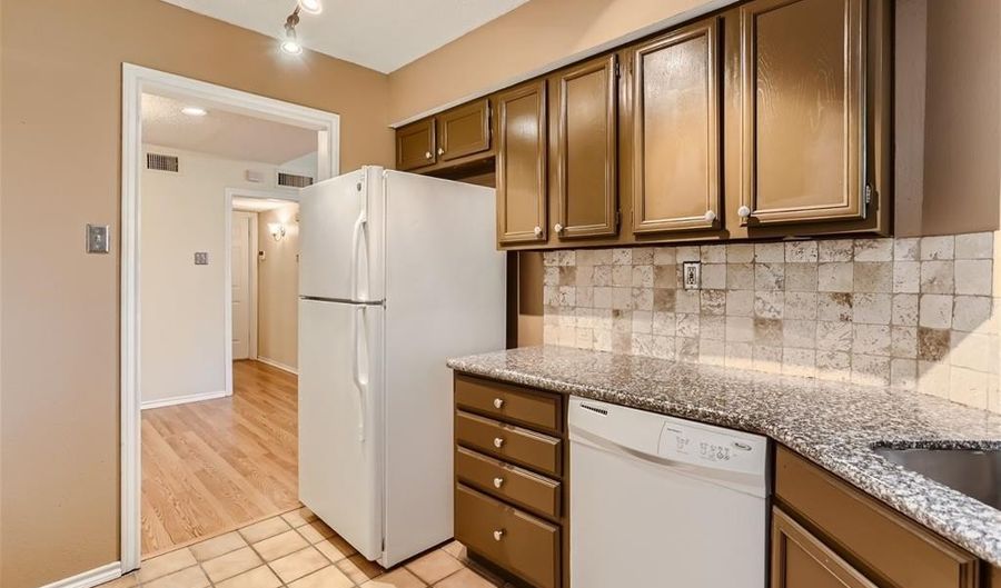 16301 Ledgemont Ln 257, Addison, TX 75001 - 1 Beds, 1 Bath