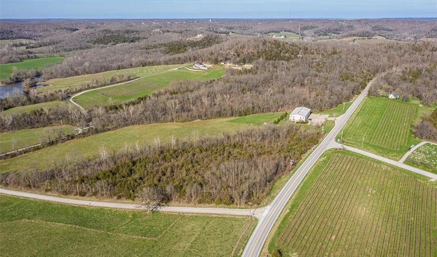 5551 S Highway 94, Augusta, MO 63332 - 0 Beds, 0 Bath