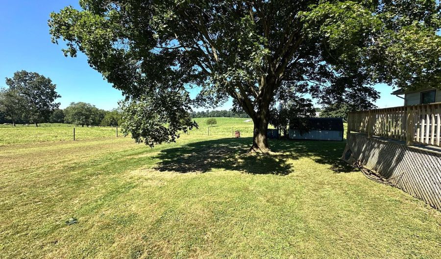 4261 NEWARK Rd, Oxford, PA 19363 - 13 Beds, 2 Bath