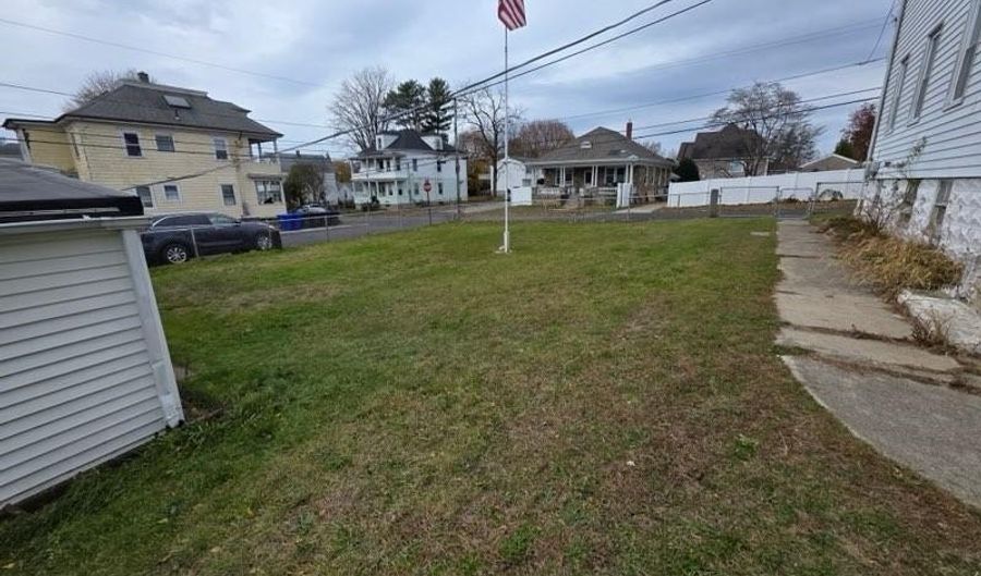 87 Lyman Ave, North Providence, RI 02911 - 4 Beds, 2 Bath