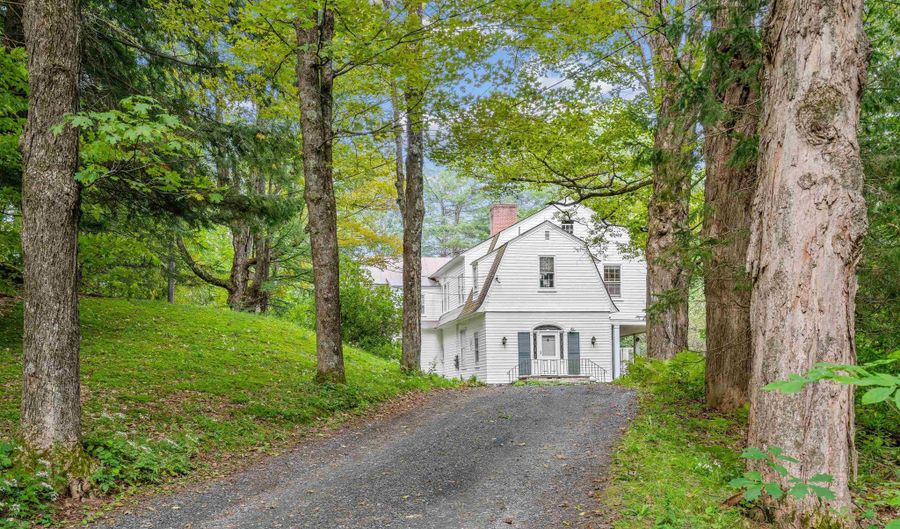 72 Frenchs Rd, Woodstock, VT 05091 - 6 Beds, 4 Bath