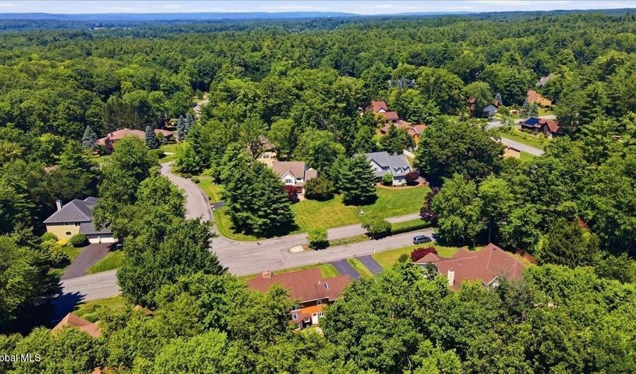 136 Brandon Ter, Albany, NY 12203 - 5 Beds, 5 Bath