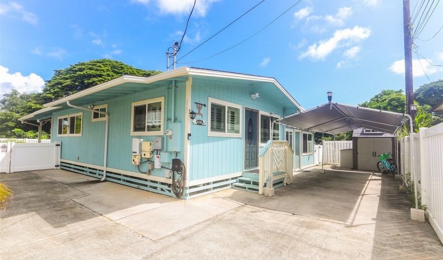 637 Manu Oo St A, Kailua, HI 96734 - 4 Beds, 3 Bath