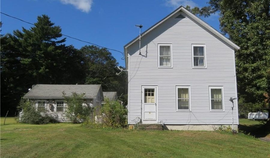 211 Old Baptist Rd, North Kingstown, RI 02852 - 4 Beds, 1 Bath