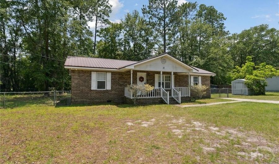 32 Gregory Ct, Allenhurst, GA 31301 - 3 Beds, 2 Bath