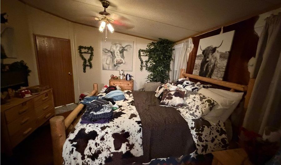 671 Phillipi Hollow Rd, Atkins, VA 24311 - 3 Beds, 2 Bath