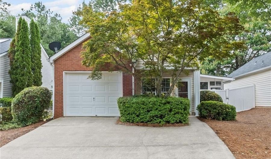 1085 Britley Park Ln, Woodstock, GA 30189 - 2 Beds, 2 Bath