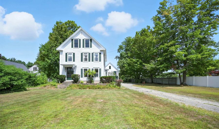 36 CHESTER St, Chester, NH 03036 - 3 Beds, 2 Bath