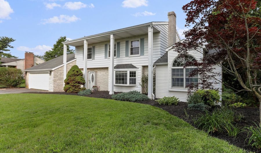 9332 CHILDACREST Dr, Boonsboro, MD 21713 - 4 Beds, 3 Bath