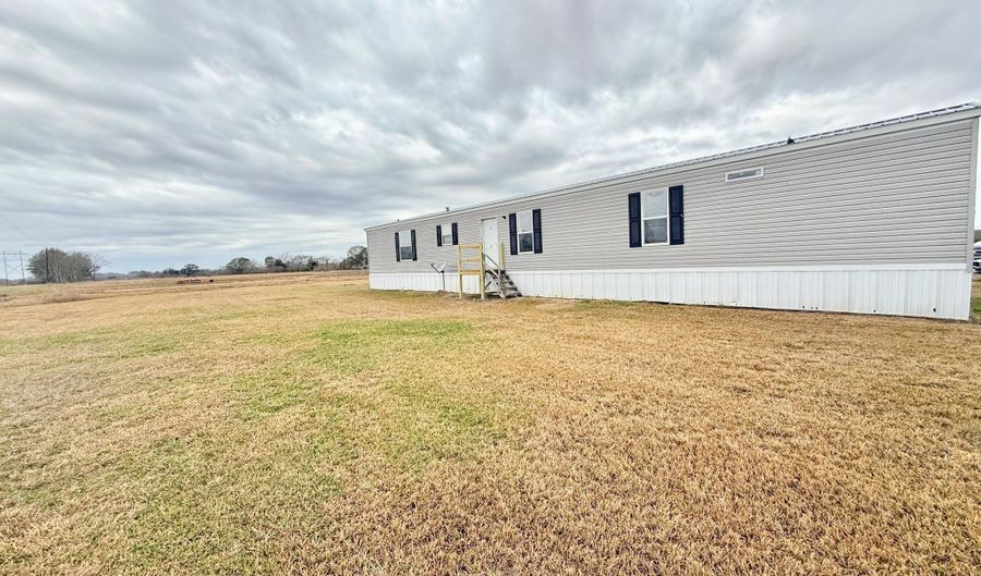 9106 Leo Montet Pvt Ln, Abbeville, LA 70510 - 3 Beds, 2 Bath