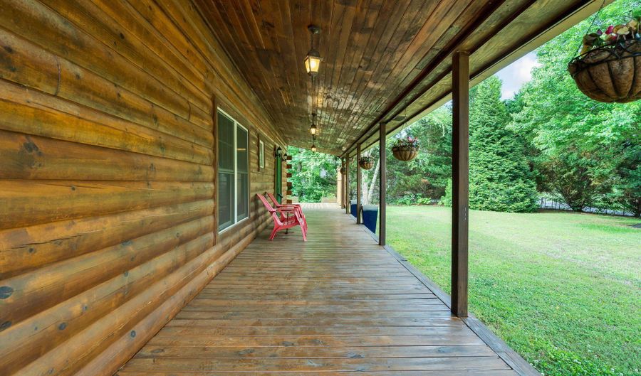 176 Rivers Edge Ln, Benton, TN 37307 - 3 Beds, 3 Bath