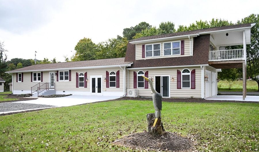 21210 BERNIE LAWRENCE Ln, Abell, MD 20606 - 4 Beds, 4 Bath