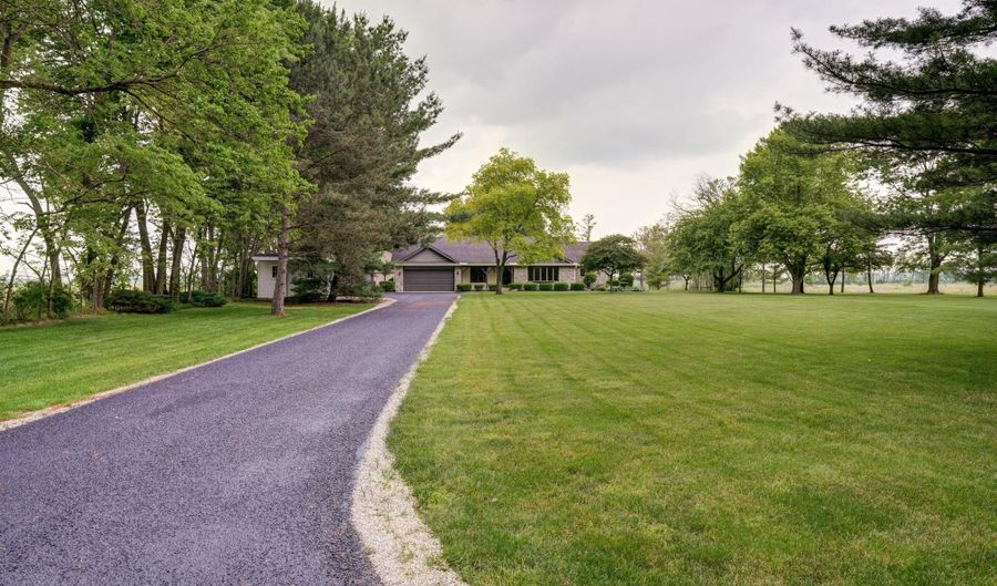 5341 Riffle Rd, Ansonia, OH 45303 - 2 Beds, 2 Bath