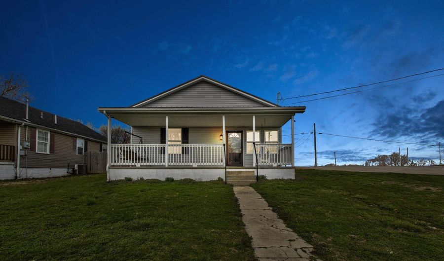 105 Linden Ave, Winchester, KY 40391 - 3 Beds, 2 Bath