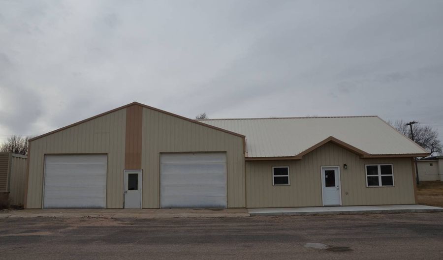 235 Third St, Bartlett, NE 68622 - 2 Beds, 1 Bath