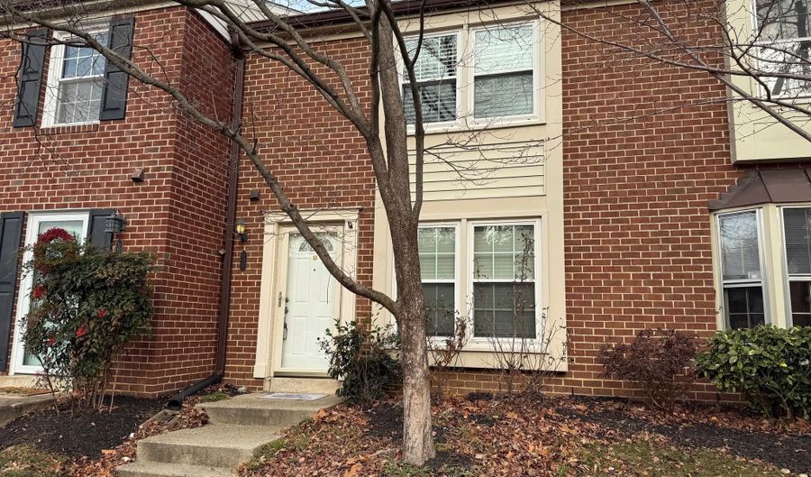 6005 INDEPENDENCE Way, Alexandria, VA 22312 - 2 Beds, 3 Bath