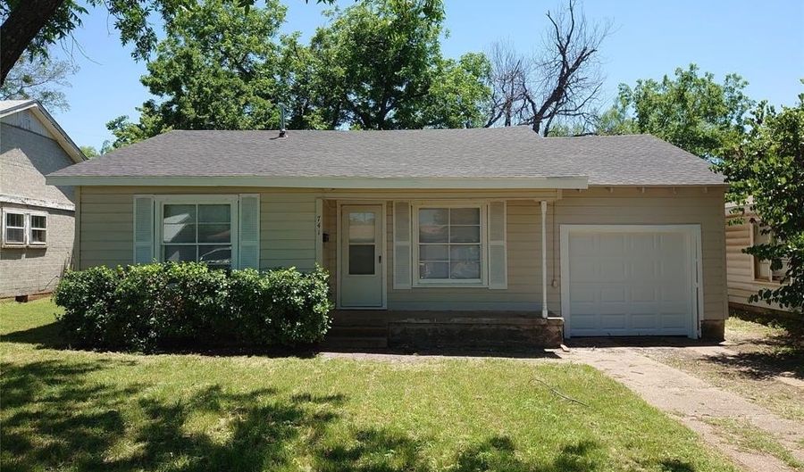 741 E North 12th St, Abilene, TX 79601 - 2 Beds, 1 Bath