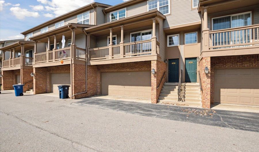 2817 Barclay Way, Ann Arbor, MI 48105 - 3 Beds, 4 Bath