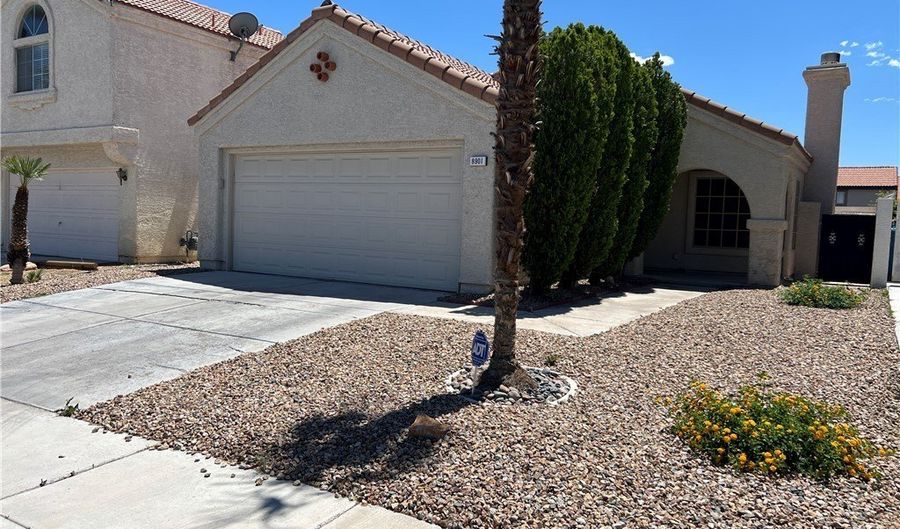 8901 Clear Blue Dr, Las Vegas, NV 89117 - 3 Beds, 2 Bath