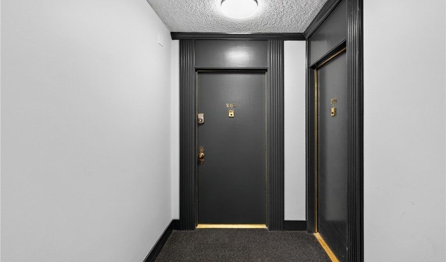 5376 Fairview Blvd 209, Los Angeles, CA 90056 - 2 Beds, 2 Bath