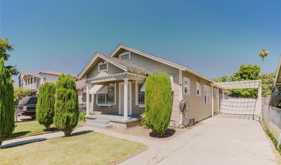 3650 7th Ave, Los Angeles, CA 90018 - 3 Beds, 2 Bath