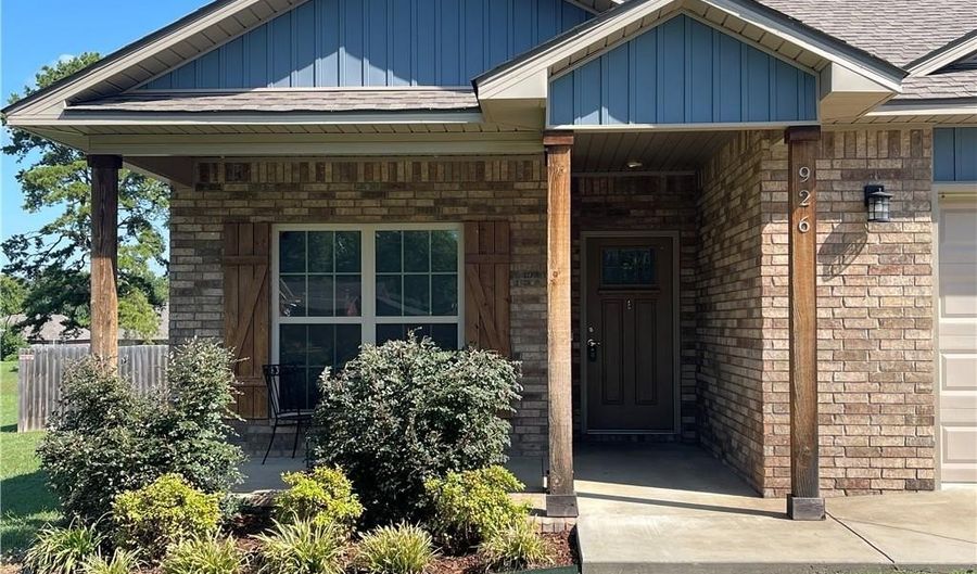 926 Collum Ln, Alma, AR 72921 - 3 Beds, 2 Bath