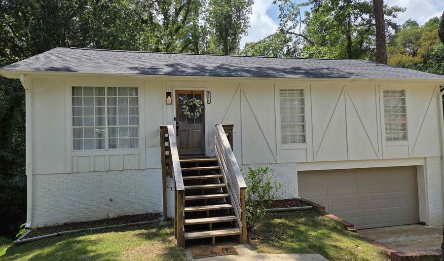 4011 DEBBY Dr, Adamsville, AL 35005 - 3 Beds, 2 Bath