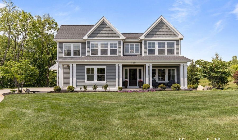 5337 River Basin Ct NE, Ada, MI 49301 - 5 Beds, 5 Bath