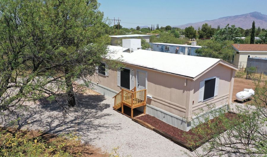 3140 W Cypress Dr, Benson, AZ 85602 - 2 Beds, 1 Bath